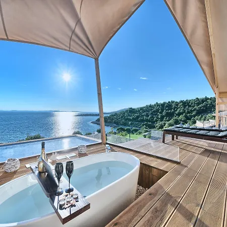 New Horizons Hotel Murter