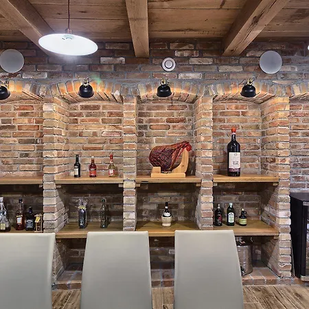 New Horizons 3* Murter