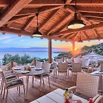 Ξενοδοχείο New Horizons Μούρτερ