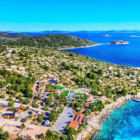 酒店 New Horizons 穆泰尔岛