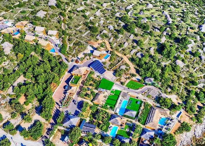 New Horizons 3* 穆泰尔岛